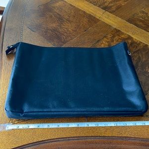 Laptop case computer case black 15” x 12”, 1 inch deep